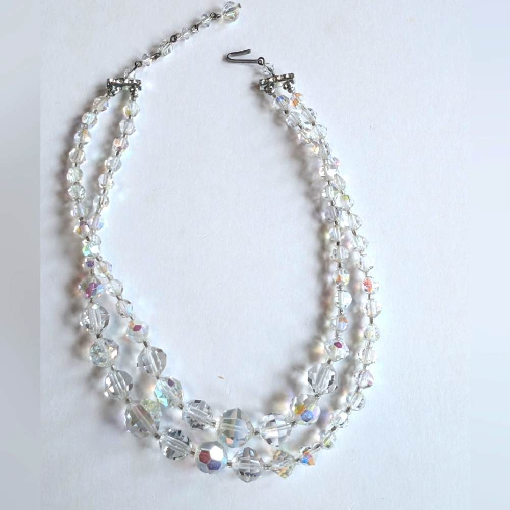 Vintage Beaded Layered Fashion Necklace with Adjustable Clasp
